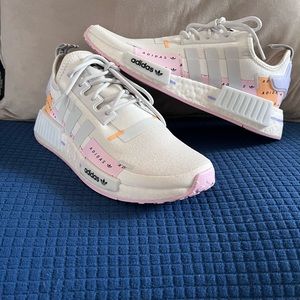 ADIDAS Women's NMD R1 Running SIZE 8 Boost White Pink GZ8013